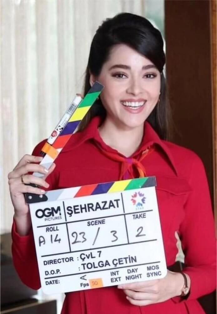 Турецкий сериал Не плачь, Стамбул Не плачь, Стамбул